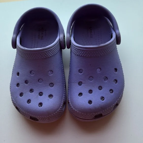 CROCS Purple Clogs Toddler size 9 - Picture 3 of 5